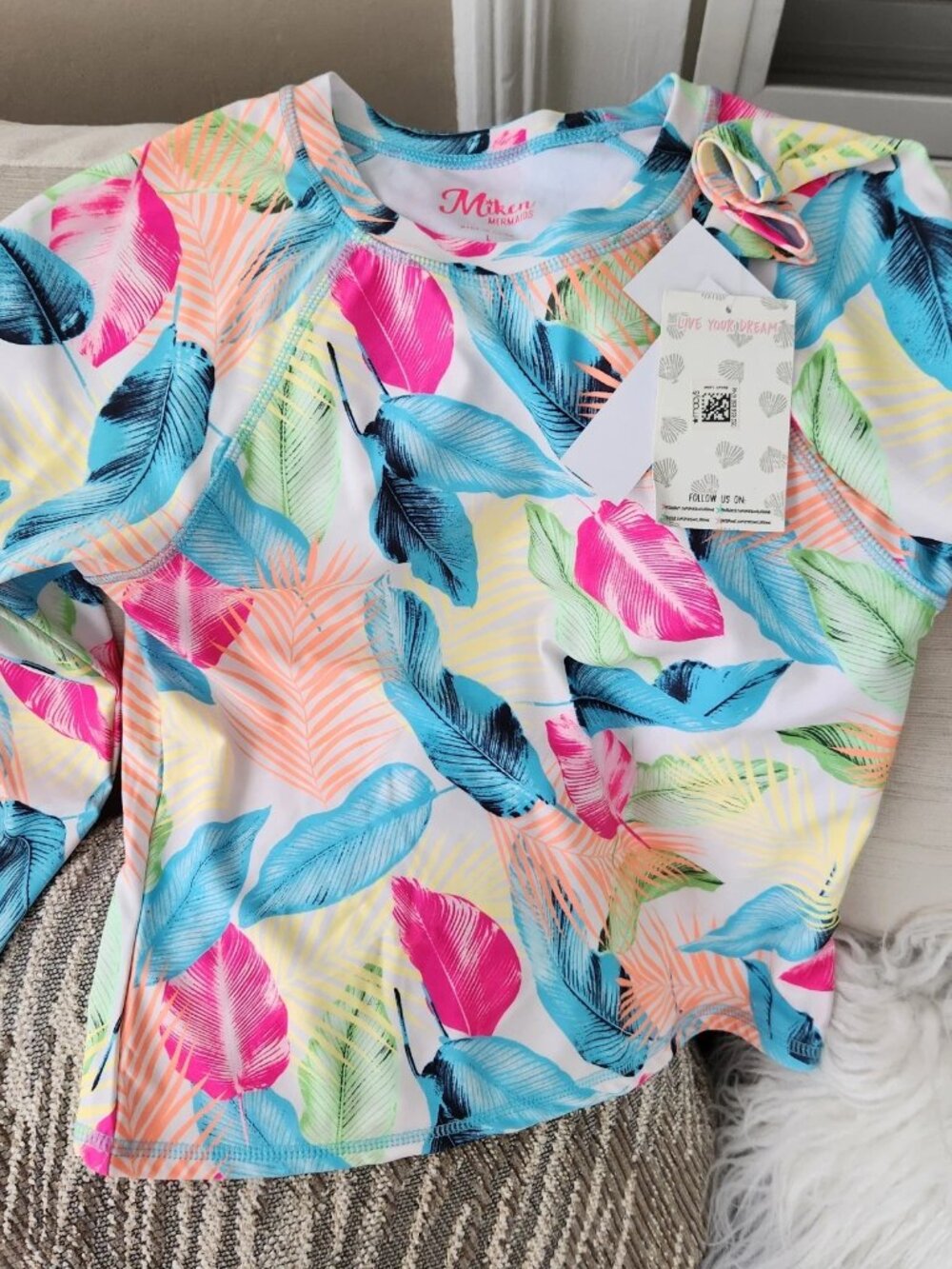 NWT Miken Girls Mermaid Long-Sleeve Rash Guard L 14/16 Beach Tropical Surf C4